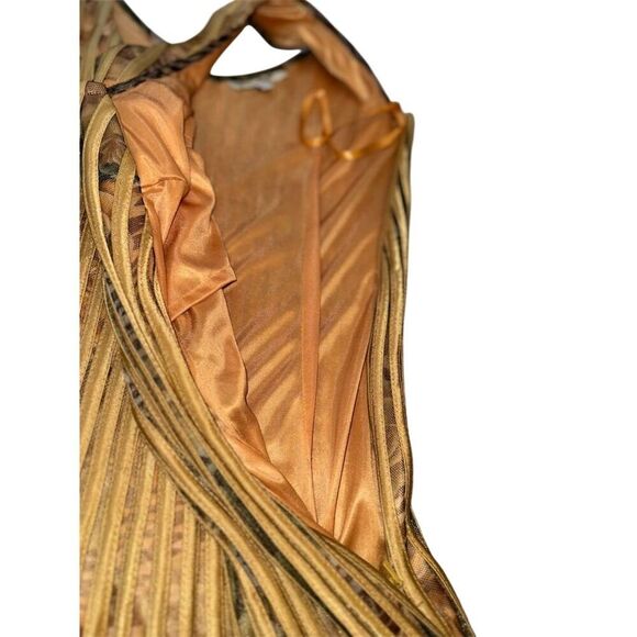 MODELLA Pleated Sleeveless Gold/ Multi-Color Print Overlay Midi Dress Size L - Picture 7 of 16